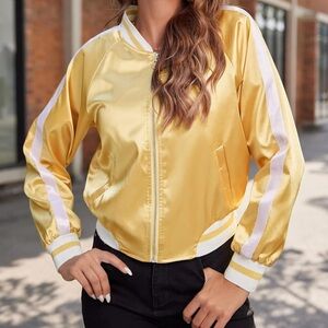 Zeagoo lightweight satin bomber jacket color gold / white size large new